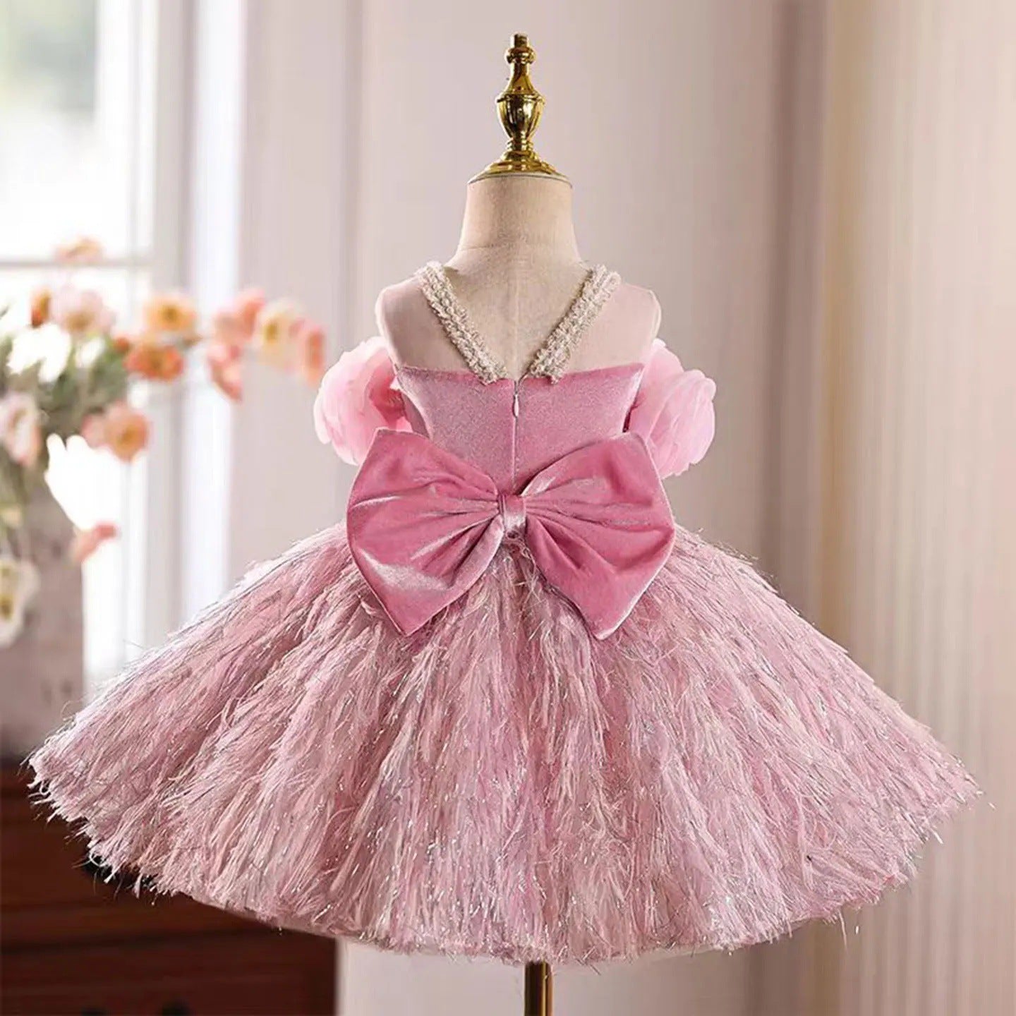 Pink Children's Birthday Party Pettiskirt Host