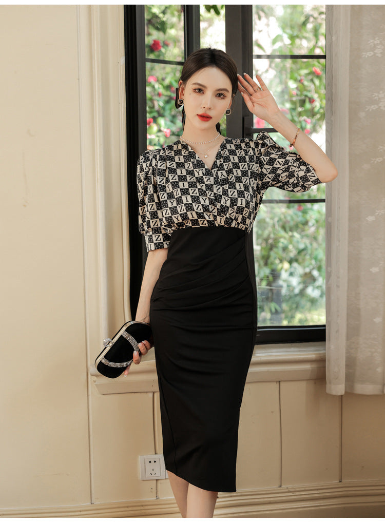 Women's Fashionable V-neck Midi Short Sleeve Black Dress