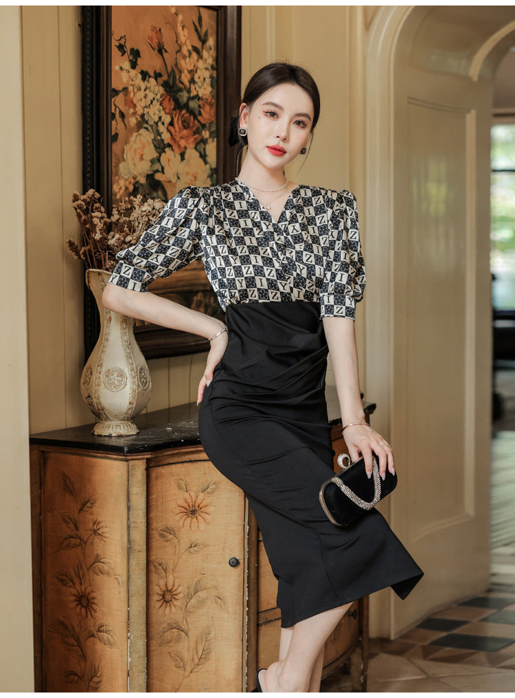 Women's Fashionable V-neck Midi Short Sleeve Black Dress