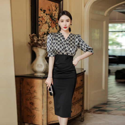 Women's Fashionable V-neck Midi Short Sleeve Black Dress