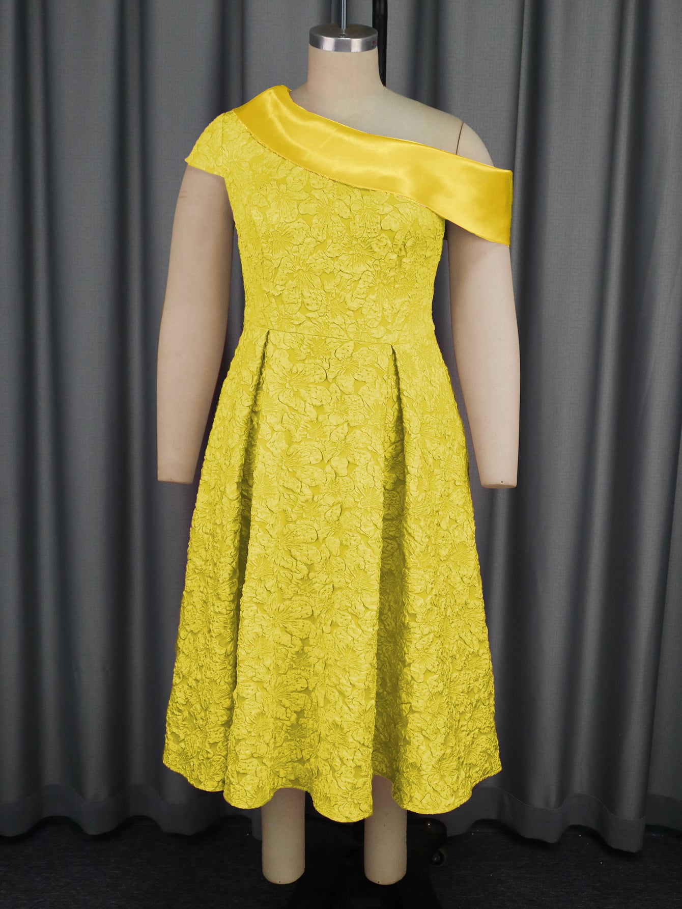 Jacquard Party Banquet Diagonal Collar Large Skirt A- Line Dress